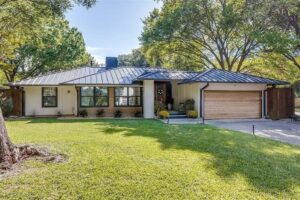 houses for sale in preston hollow texas