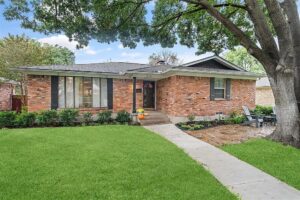 Homes for sale in lake highlands