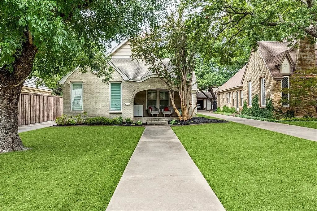 Homes for Sale in Lower Greenville, Dallas neighborhoods young professionals