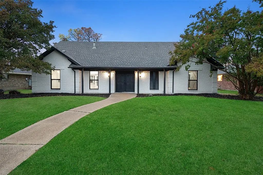 This is the image description