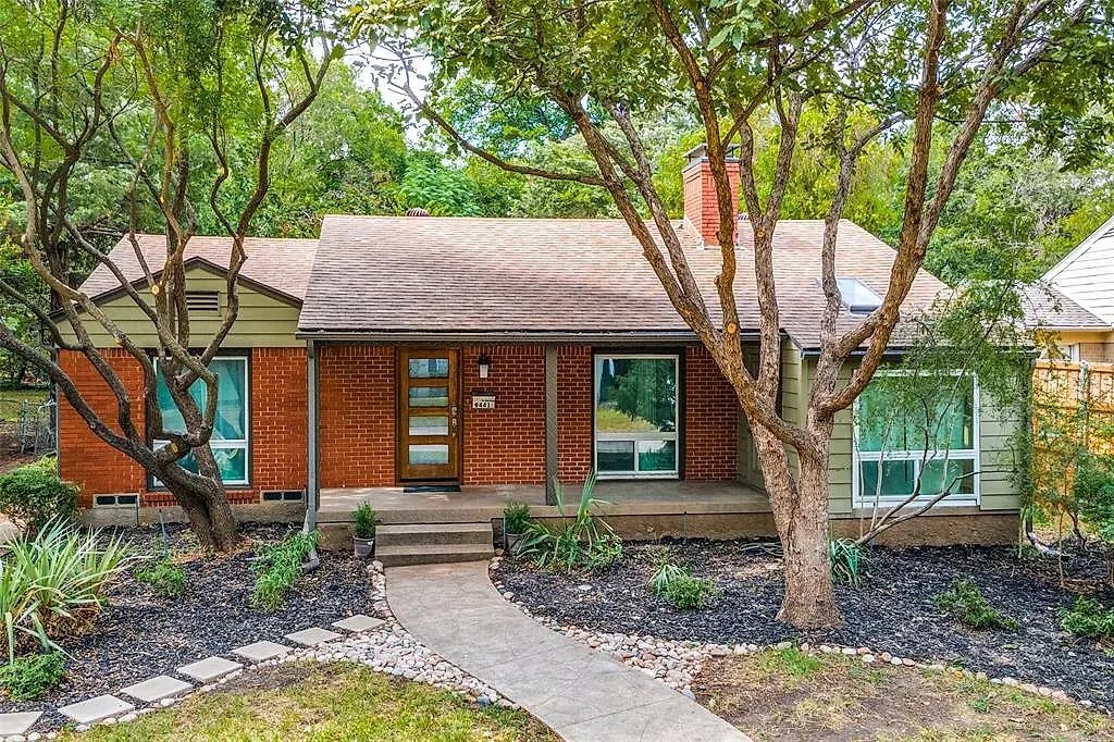 Homes for Sale in The Peninsula, Dallas School Selection