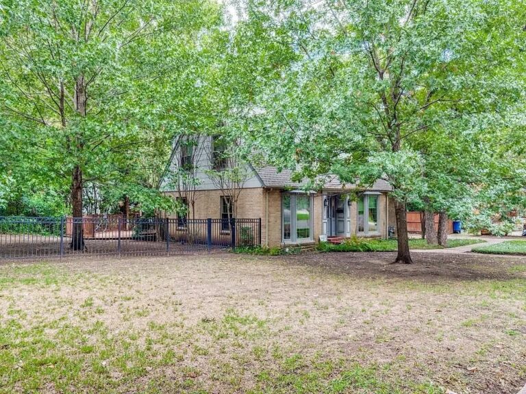 East Dallas vs North Dallas: Lifestyle and Housing Differences