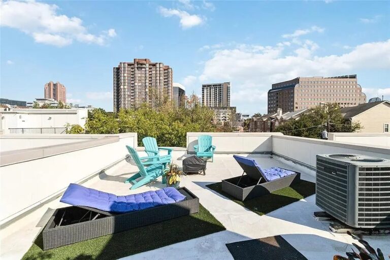 Top 10 Qualities of the Best Real Estate Agents in Dallas