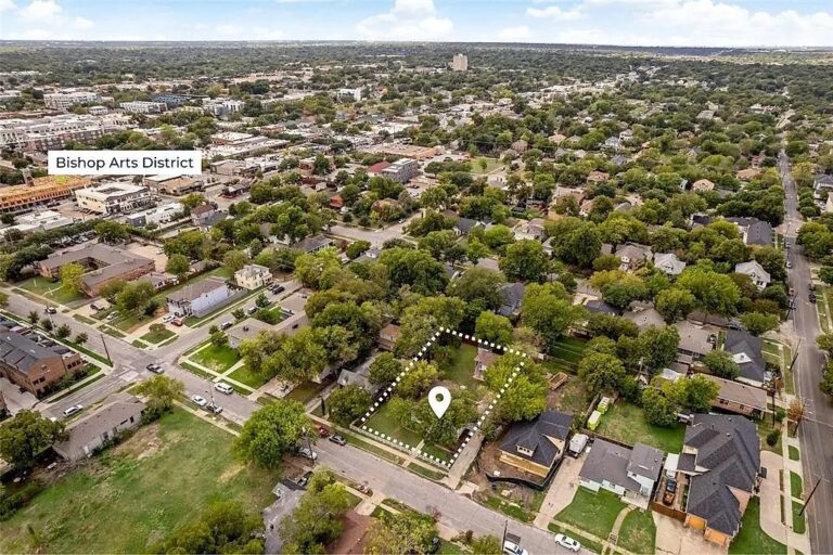 Homes For Sale in Dallas