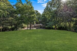 Homes For Sale in Casa Linda Park