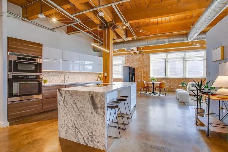 Top Realtor in 75207: Your Dallas Market Guide