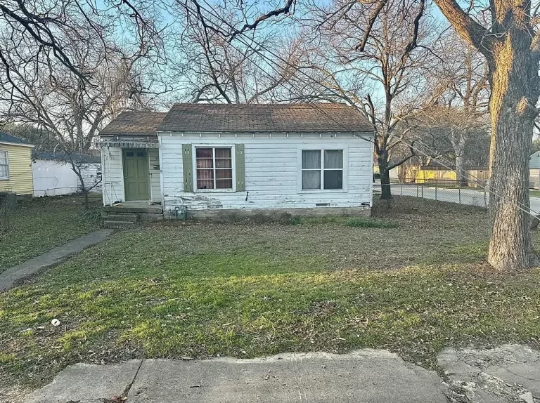 Homes for Sale in Ridgewood Park