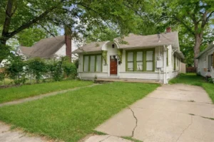 Homes for Sale in Peak's Suburban Addition Dallas Texas, Historic Homes