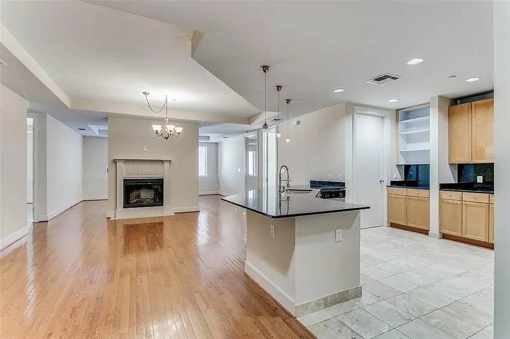 Homes For Sale In Uptown Dallas Texas,Dallas Buyer Agent,