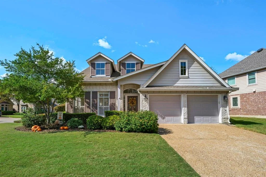 Enclave at White Rock, Enclave at White Rock Amenities, Homes for Sale in Enclave at White Rock