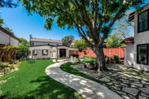 Homes for sale in Perry Heights,Historic Perry Heights Charm,Vibrant Perry Heights Market,Perry Heights Dallas Homes,