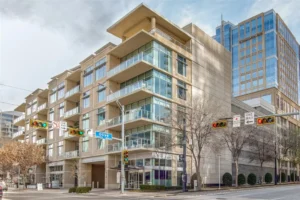 Dallas 75201 Luxury Living