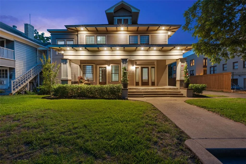 Living in 75208 Dallas