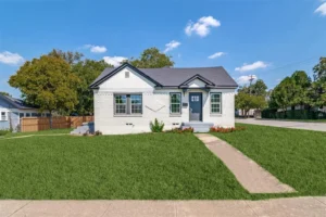 Homes for Sale in 75223 Dallas