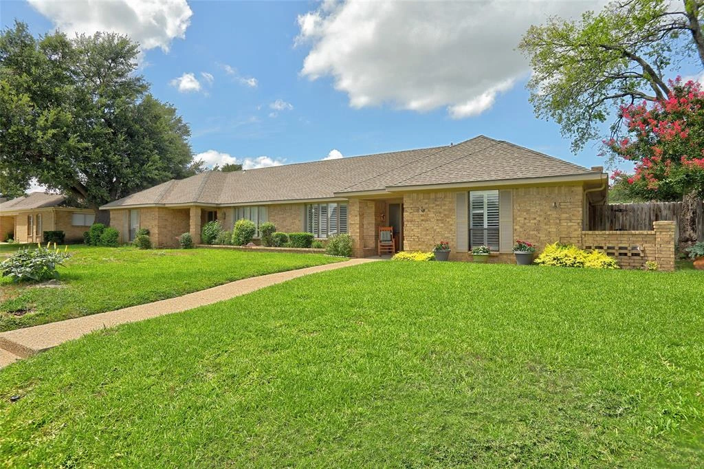 Richardson Heights,Quiet Residential Neighborhoods in Richardson,Walkable Areas and Neighborhoods in Richardson,