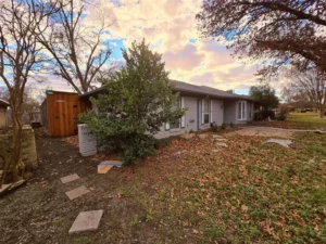 Neighborhoods Near CityLine Richardson,Best Neighborhoods in Richardson for Commuters,Neighborhoods Near UTD in Richardson,Lower Greenville Dallas,Lower Greenville Dallas,Luxury Homes Near White Rock Lake,