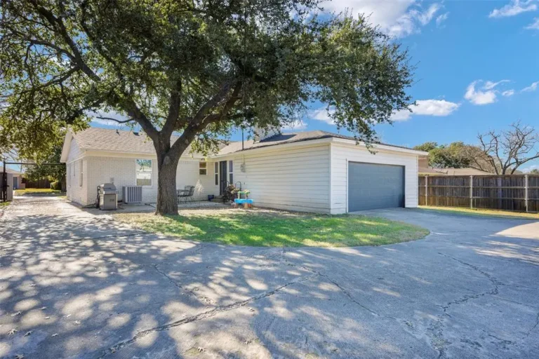 Richardson vs Plano vs North Dallas: Lifestyle, Homes, and Which Area Fits You