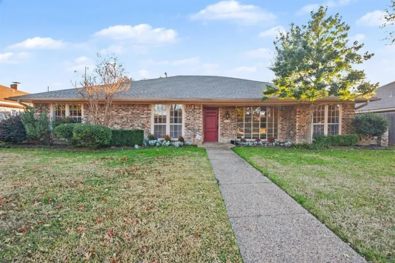 Quiet Residential Neighborhoods in Richardson: Where Buyers Find Privacy and Stability